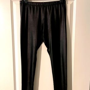 Faux leather pants/leggings XL